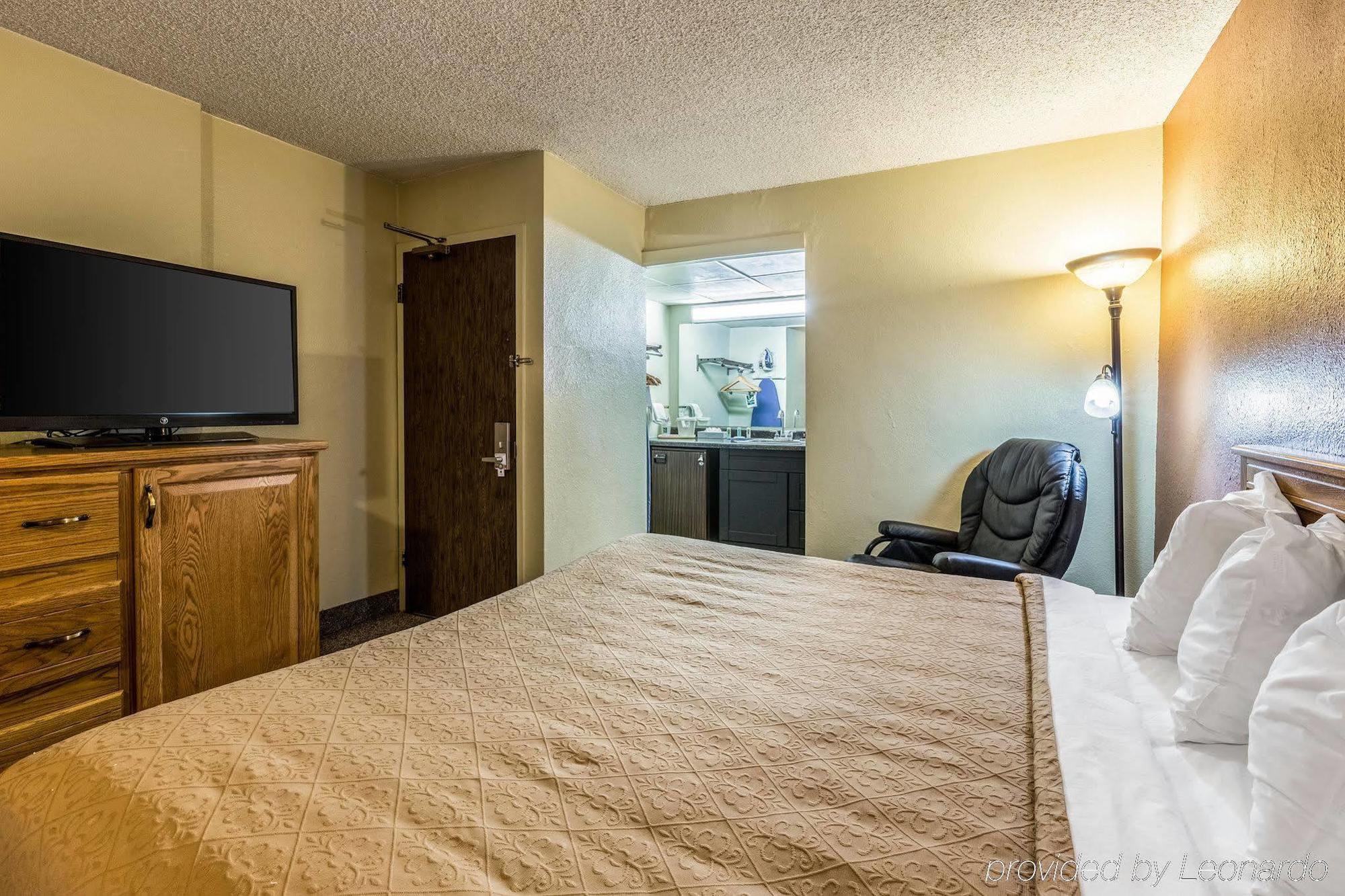 Quality Inn Омаха Экстерьер фото
